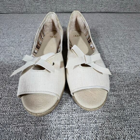 UGG Ivory Canvas Casual Slip On Peep Toe Bow Espidrille Women's Flats Sz 8 - Picture 2 of 7